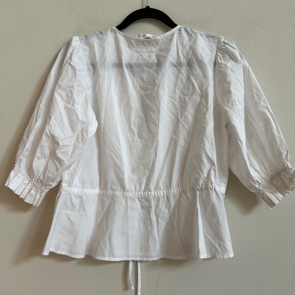 CHRISTY LYNN White Poplin Puff Sleeve Top - Picture 2 of 2